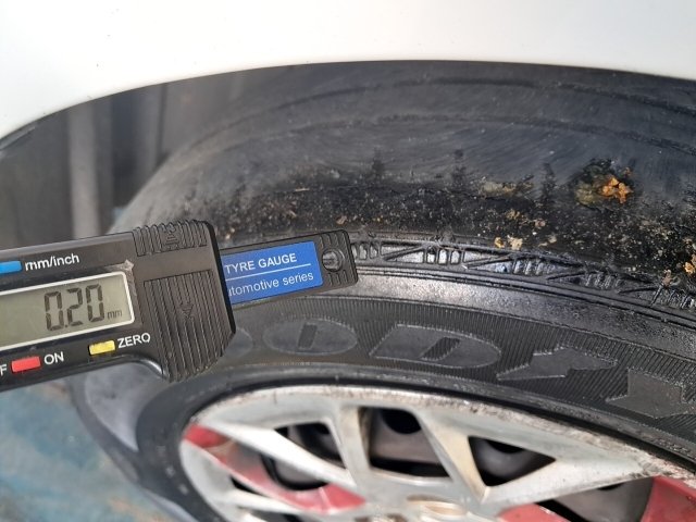Vehicle_photo_14