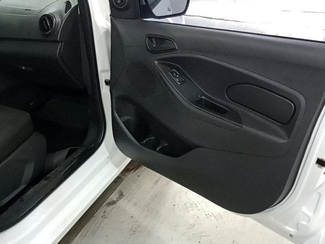 Vehicle_photo_9