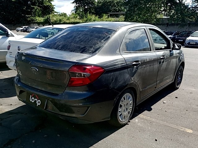 Vehicle_photo_4