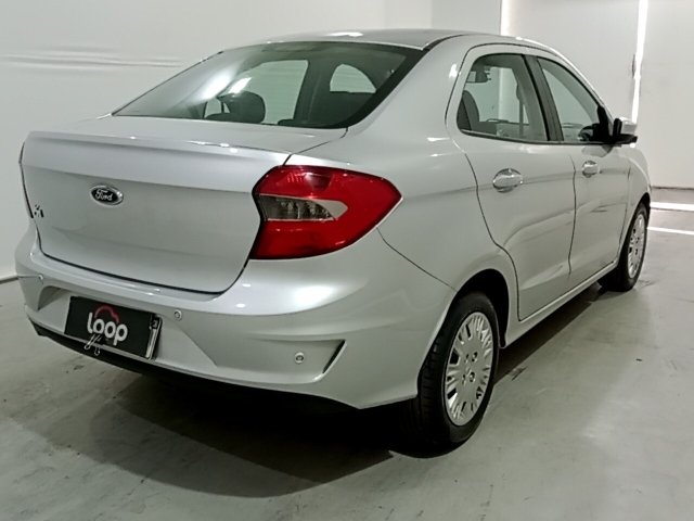 Vehicle_photo_4