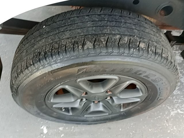 Vehicle_photo_16