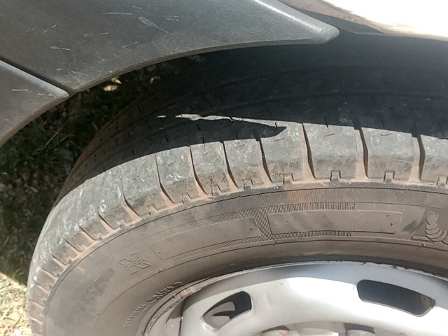Vehicle_photo_13