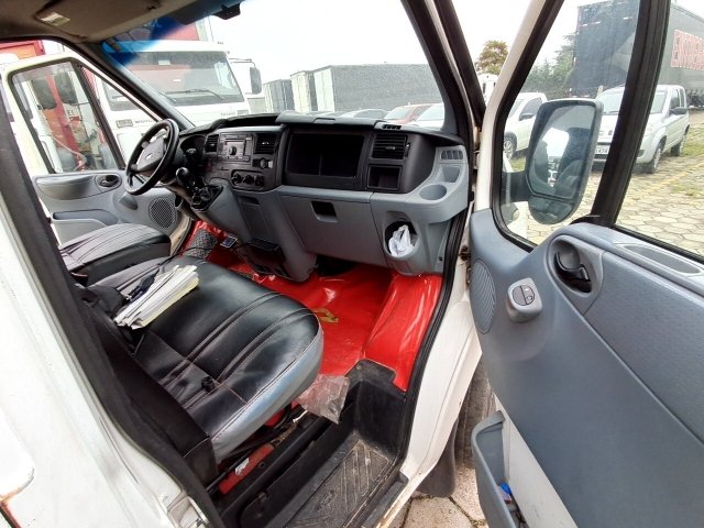 Vehicle_photo_9