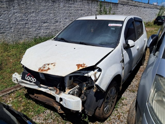 Veículo Renault Sandero RENAULT SANDERO PRI 16 2011/2012 2012 em leilão