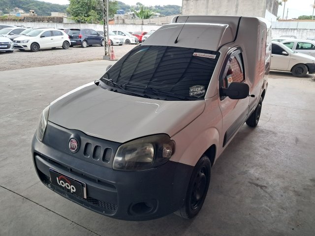 Veículo Fiat Fiorino Fiat Fiorino 1.4 Flex 2014 Conservado com avarias 2014 em leilão