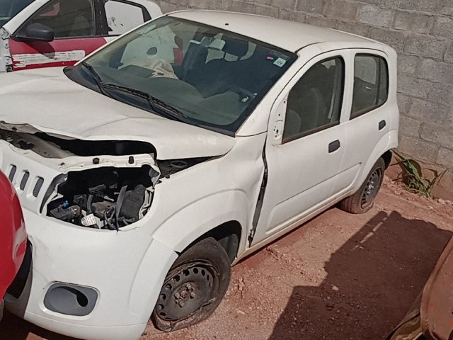 FIAT UNO ATTRACTIVE 1.0 2020/2021 SUCATA