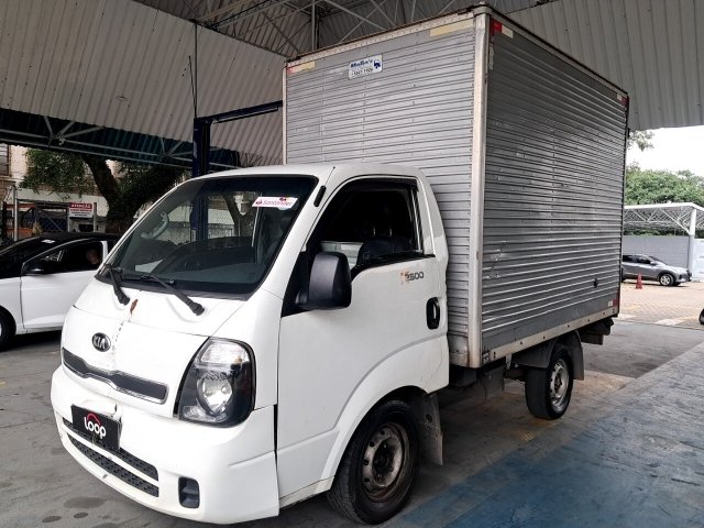 Veículo HYUNDAI UK2500 KIA UK2500 HD SC 2014/2015 2015 em leilão