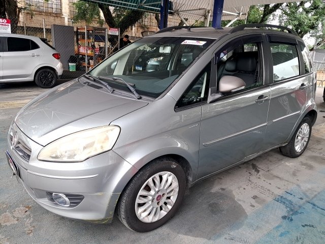 Veículo Fiat Idea Fiat Idea Essence 1.6 DL 2012 2012 em leilão