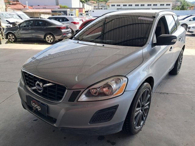 Veículo Volvo XC60 VOLVO XC60 2.0 T5 COMF 2011/2012 2012 em leilão