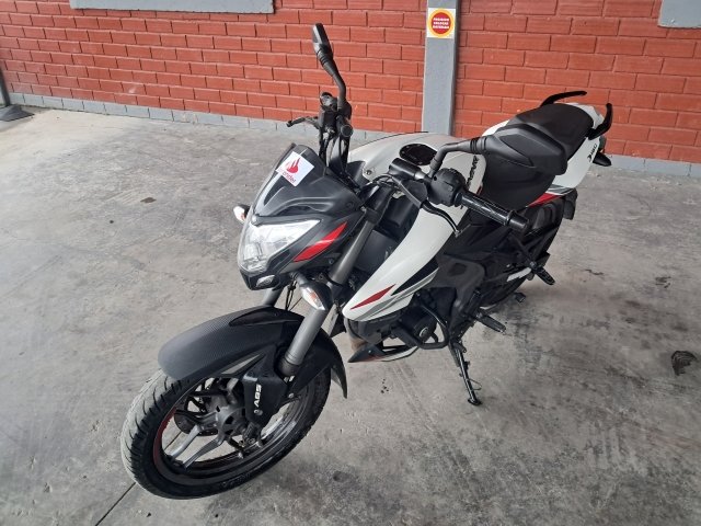 Veículo BAJAJ Dominar BAJAJ DOMINAR D160 2024/2025 2025 em leilão