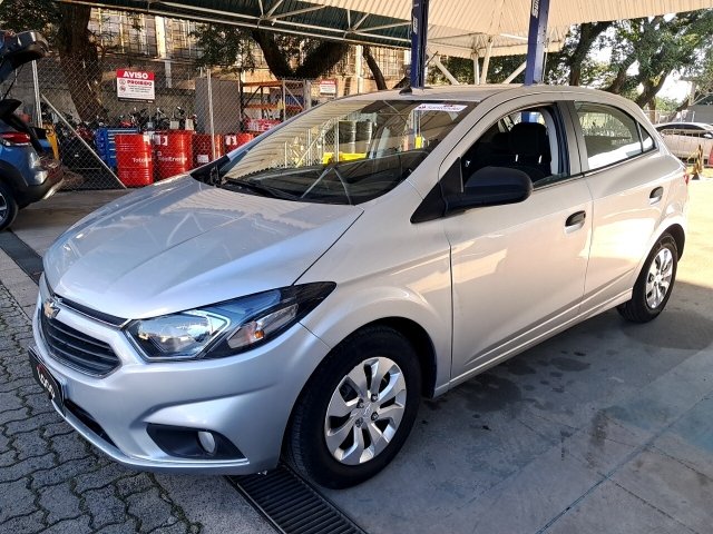 Veículo GM - Chevrolet Onix CHEVROLET ONIX 10MT JOYE 2019/2019 2019 em leilão
