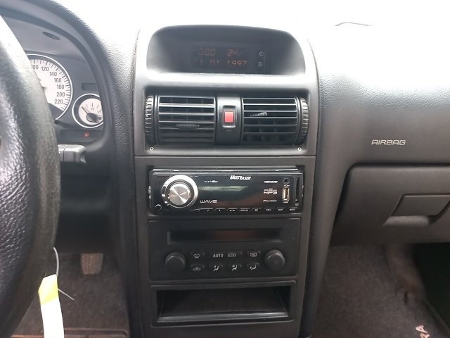 Vehicle_photo_6