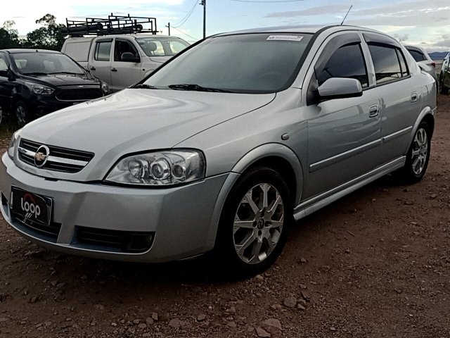 GM ASTRA HB 4P ADVANTAGE Frente Motorista