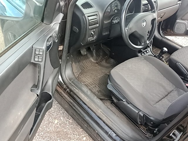 Vehicle_photo_8