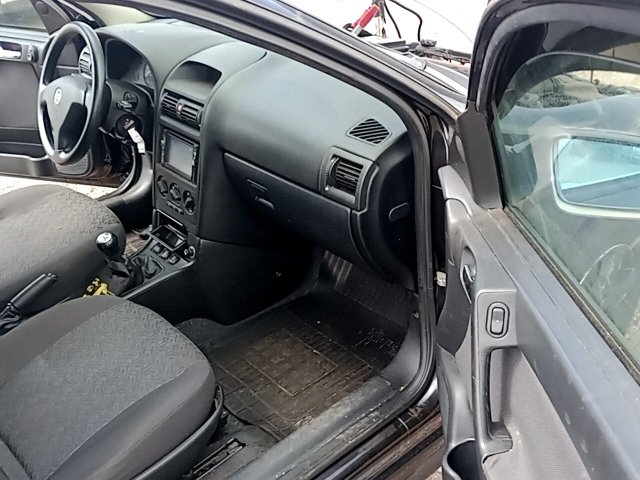 Vehicle_photo_9