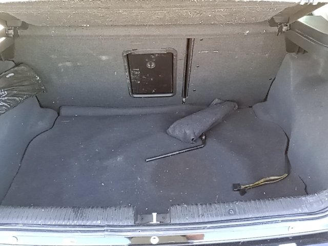 Vehicle_photo_12