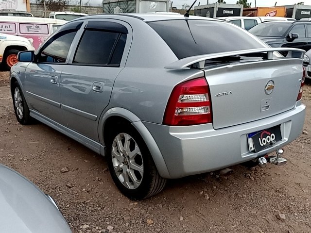 GM ASTRA HB 4P ADVANTAGE Traseira Motorista