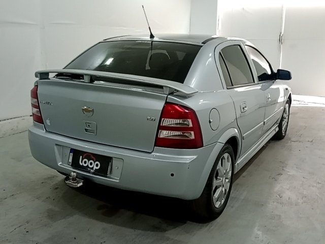 Vehicle_photo_4