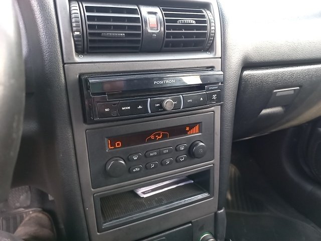 Vehicle_photo_6
