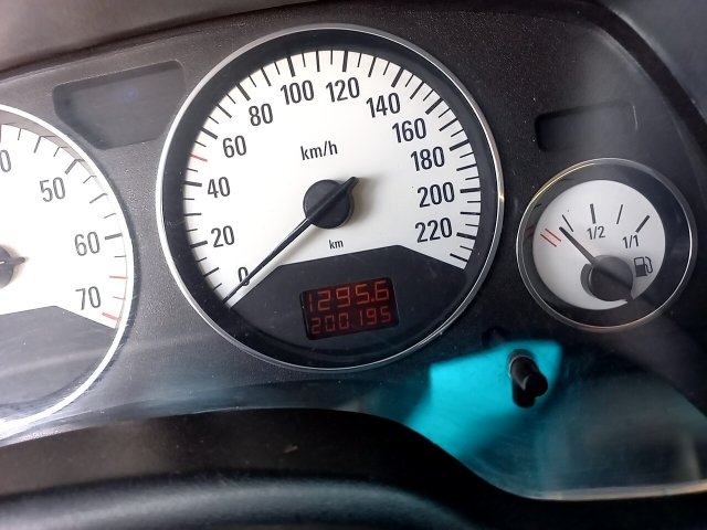 Vehicle_photo_5