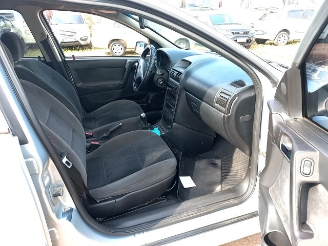 Vehicle_photo_9