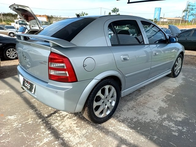 Vehicle_photo_4
