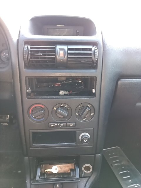 Vehicle_photo_6