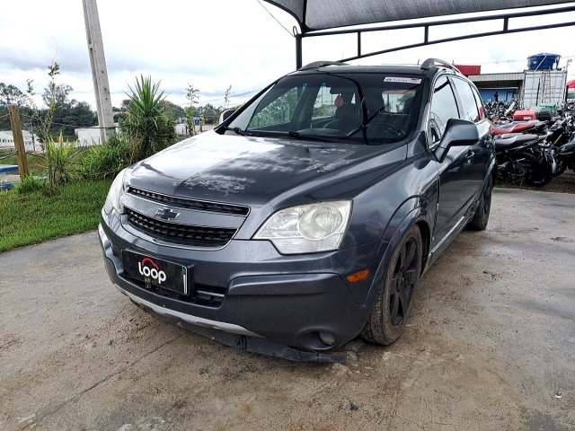 Veículo GM - Chevrolet Captiva GM Captiva Sport 2.4 2012 com lataria e pintura danificadas 2012 em leilão
