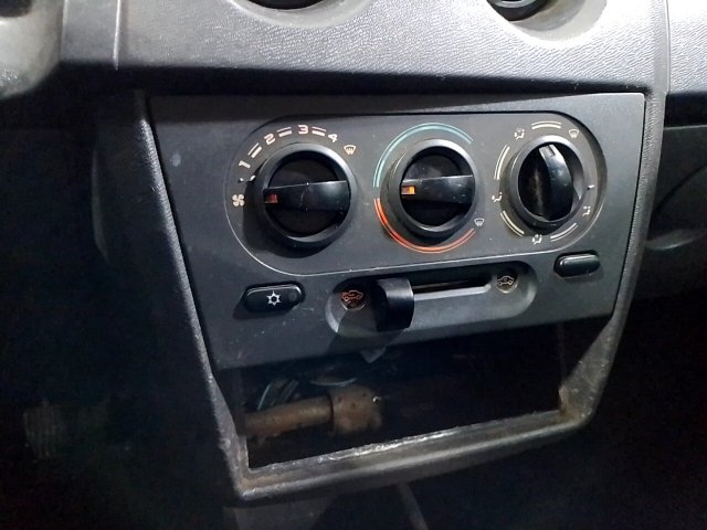 Vehicle_photo_6