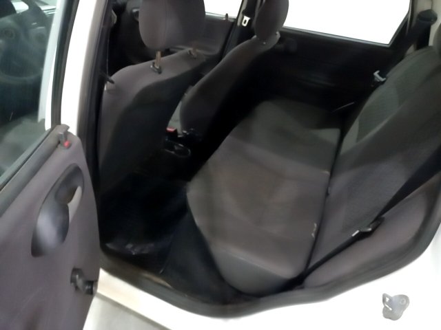 Vehicle_photo_10