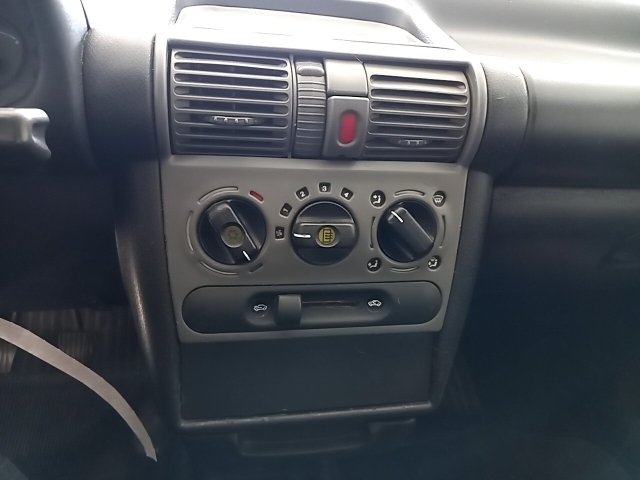 Vehicle_photo_6