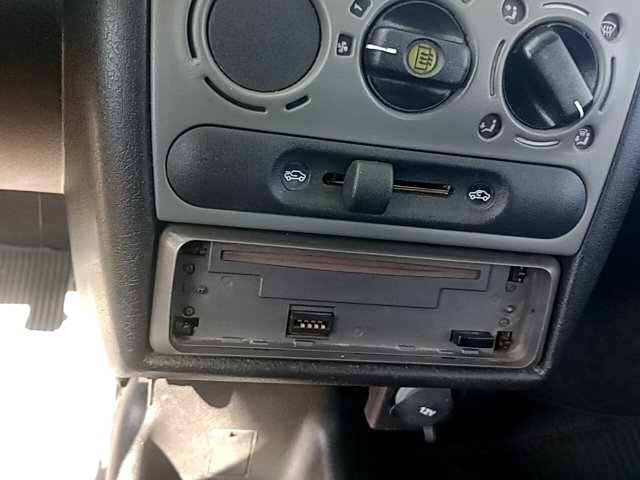 Vehicle_photo_6