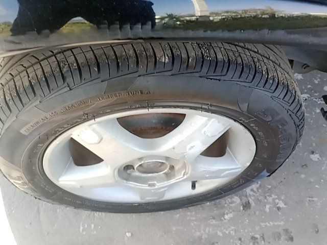 Vehicle_photo_16
