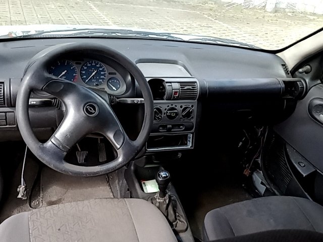 Vehicle_photo_7