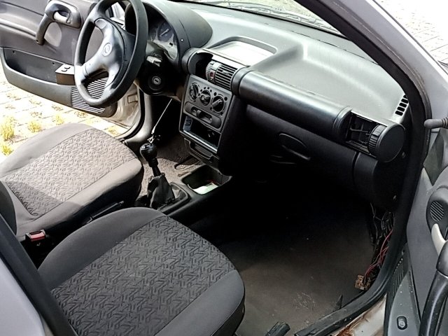 Vehicle_photo_9