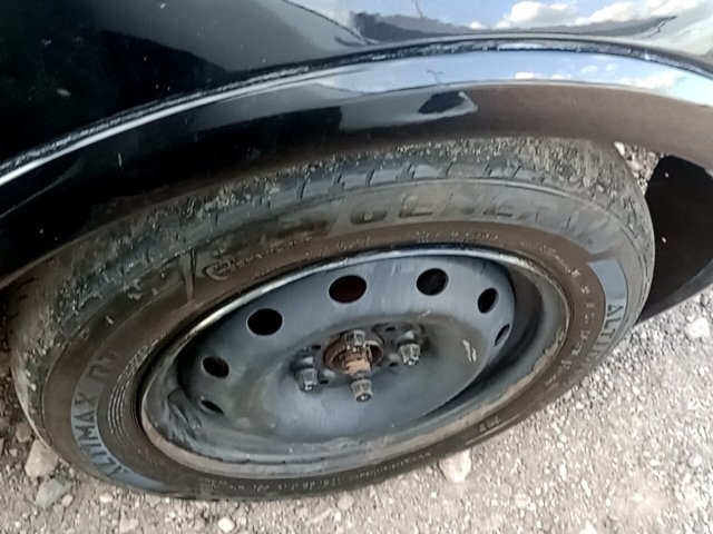 Vehicle_photo_14