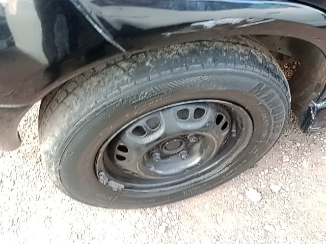 Vehicle_photo_16