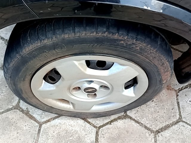 Vehicle_photo_16