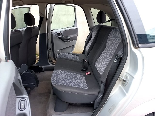 Vehicle_photo_10