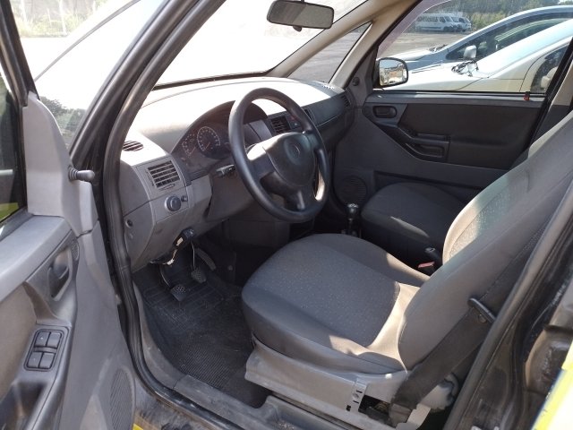 Vehicle_photo_8