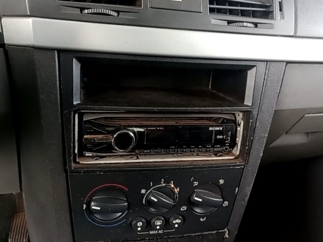 Vehicle_photo_6