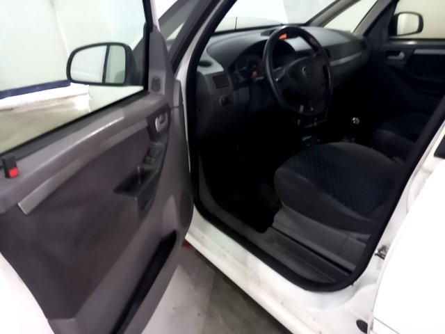 Vehicle_photo_8