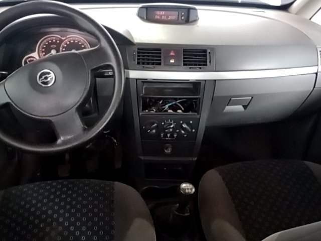 Vehicle_photo_7