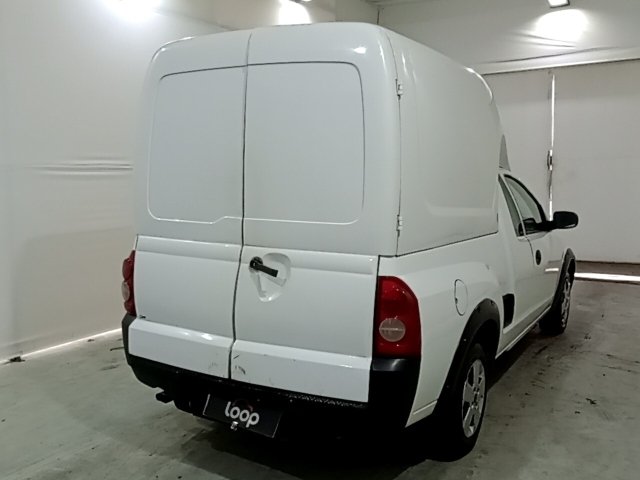 Vehicle_photo_4