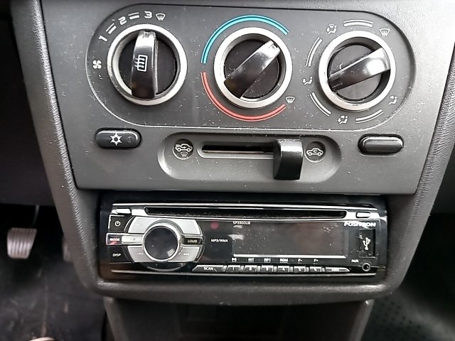 Vehicle_photo_6