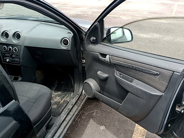 Vehicle_photo_5