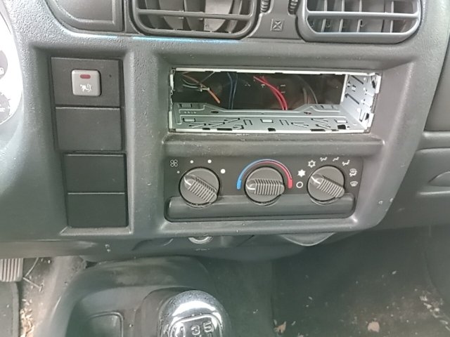 Vehicle_photo_6