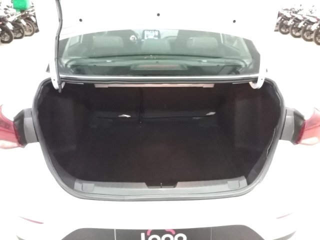 Vehicle_photo_11