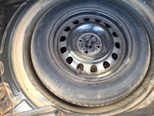 Vehicle_photo_17