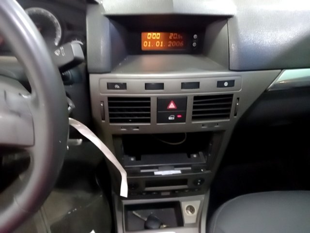 Vehicle_photo_6